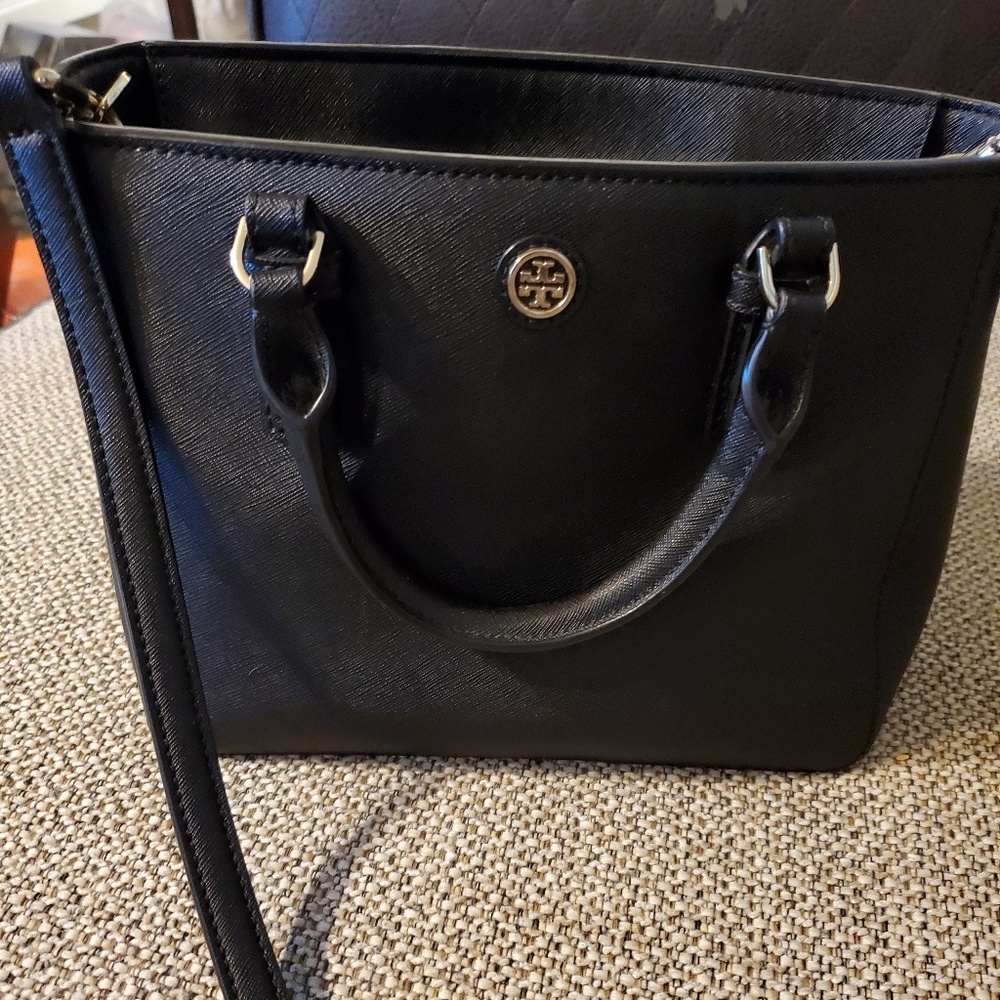Authentic Tory Burch Robinson Small Tote
